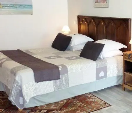 De L'abbaye Hotel 3*